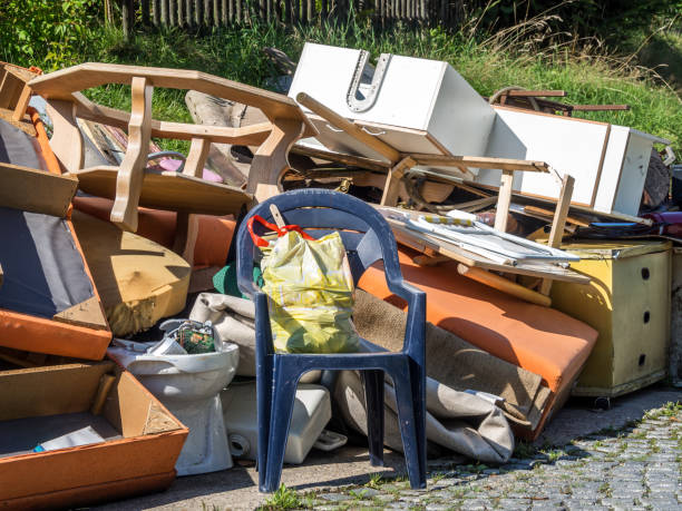 Best Garage Cleanout  in Clinton, MI